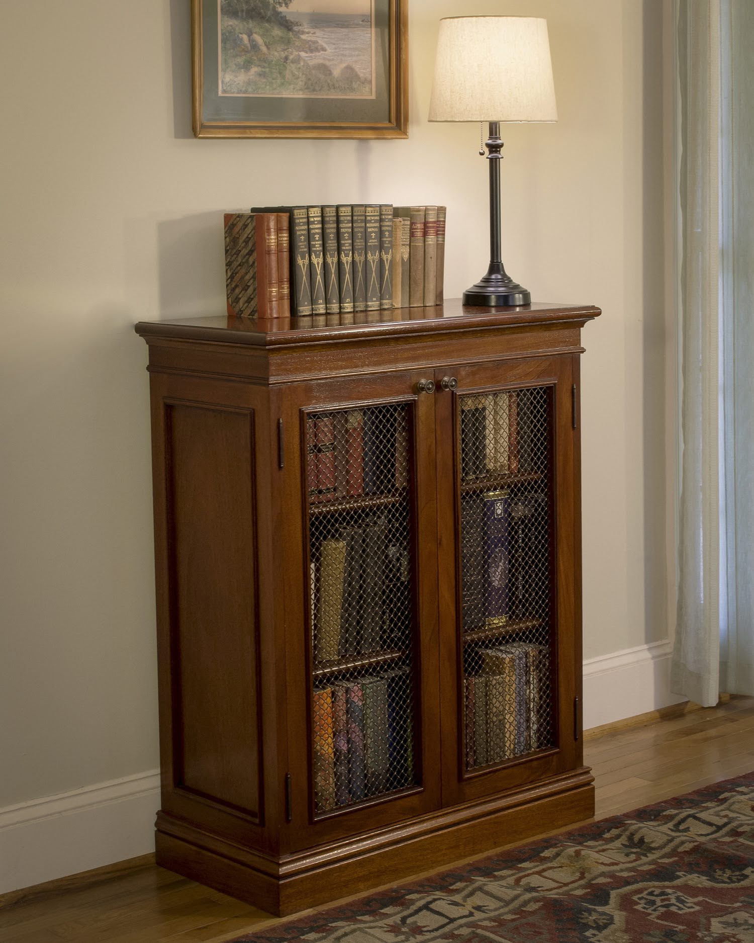 Traditional mahogany low bookcase